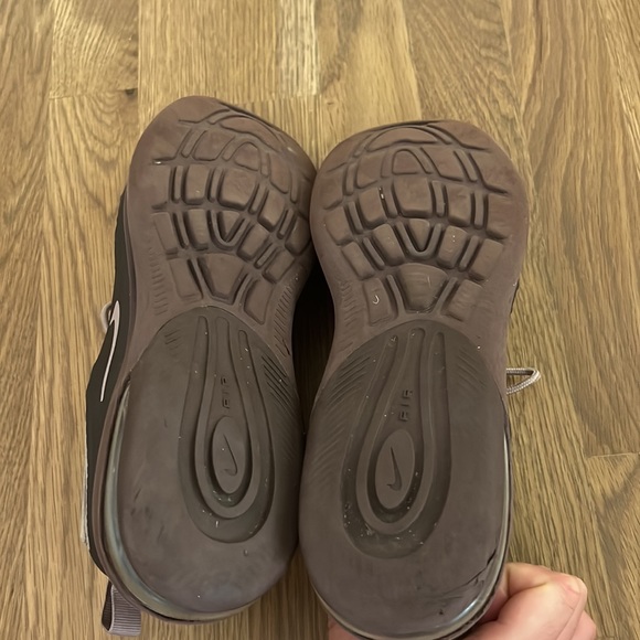 NIKE AIR maxes, size women’s 9, eggplant color - Picture 5 of 6